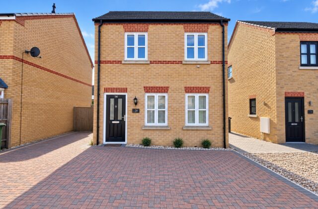 Pear Tree Gardens, PETERBOROUGH, PE1