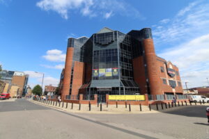 406 Bayard Plaza, Peterborough, PE1