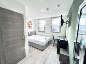 Cross Street Court, Room 34, Peterborough, PE1