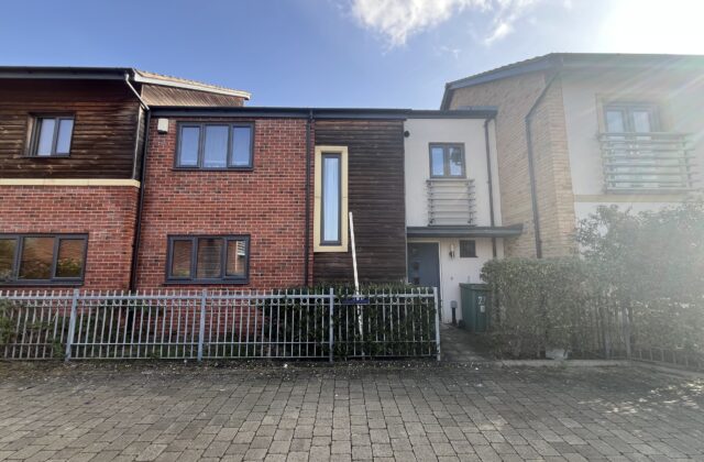 Hawksbill Way, Peterborough, PE2