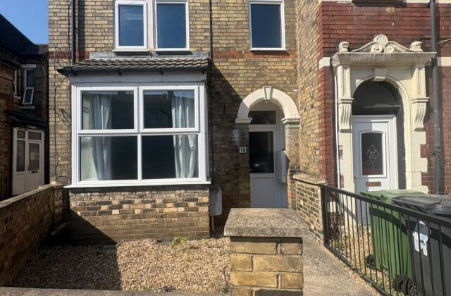 Oundle Road, Peterborough, PE2
